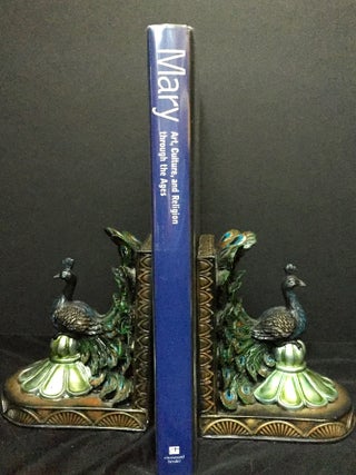 MARY; Art, Culture, and Religion through the Ages / Translated by Peter Heinegg