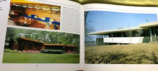 THE VISION OF FRANK LLOYD WRIGHT; A complete guide to the designs of an architectural genius
