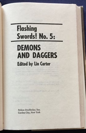 FLASHING SWORDS! #5:; Demons and Daggers / edited by Lin Carter