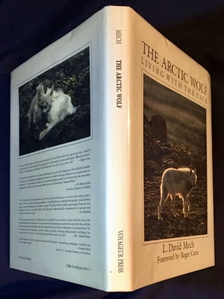 THE ARCTIC WOLF; Foreword by Roger Caras