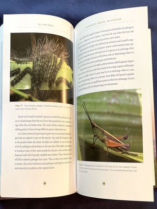 THE DARWINIAN TOURIST; Viewing the World through Evolutionary Eyes / With Photographs by the Author