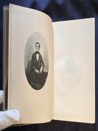 THE AUTOCRAT OF THE BREAKFAST-TABLE; By Oliver Wendell Holmes / With Illustrations by HOWARD PYLE