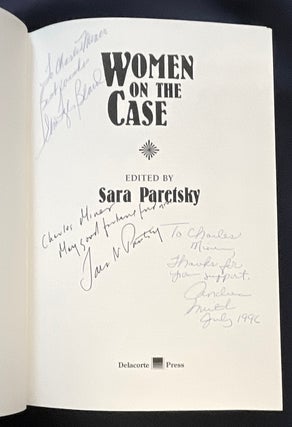 WOMEN ON THE CASE; Edited by Sara Paretsky