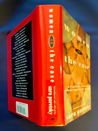 WOMEN ON THE CASE; Edited by Sara Paretsky
